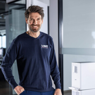 BWT Kundendienst mit Wasserspender
