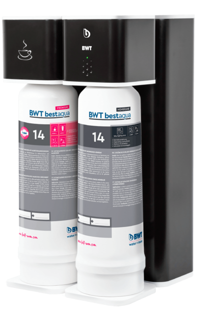 Produktaufnahme eines BWT BESTAQUA ROC COFFEE Filtersystems mit zwei Filterkartuschen in einem schwarzen Gehäuse.